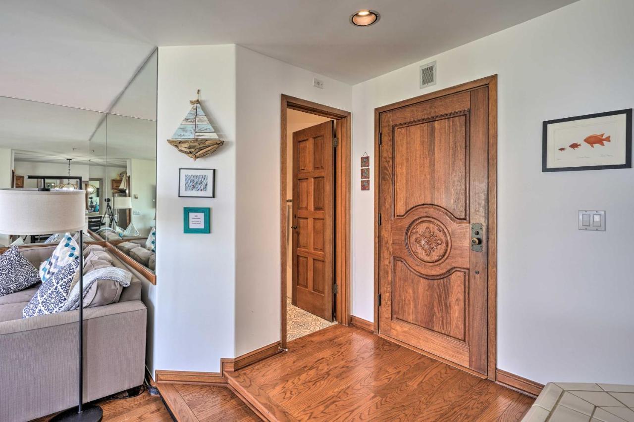 Quiet Avalon Getaway Villa With Ocean View And Balcony エクステリア 写真