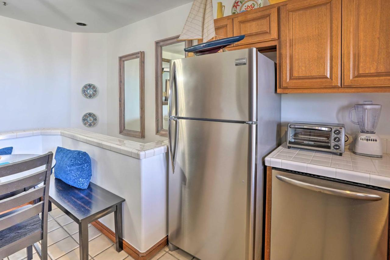 Quiet Avalon Getaway Villa With Ocean View And Balcony エクステリア 写真